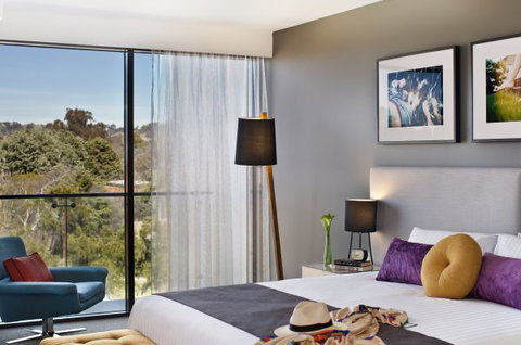 East Hotel + Apartments - New South Wales Tourism  1