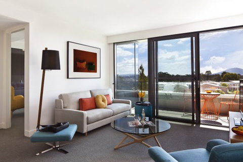 East Hotel + Apartments - New South Wales Tourism  3