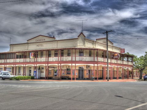 Ganmain Hotel - New South Wales Tourism  1
