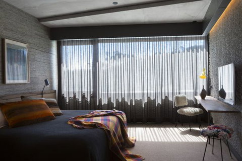 Hotel Hotel - New South Wales Tourism  2