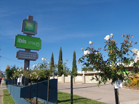 Ibis Styles Orange - New South Wales Tourism  1