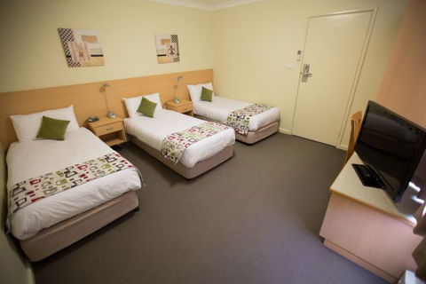 Ibis Styles Orange - New South Wales Tourism  8