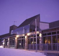 Perisher Valley Hotel - New South Wales Tourism 