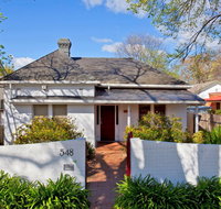 Relax on Regina - New South Wales Tourism 