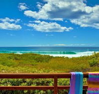 Surfside on Mollymook Beach - New South Wales Tourism 