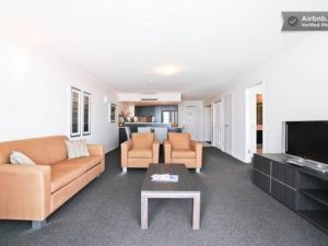 Central Ballina Executive Apartment - New South Wales Tourism  0
