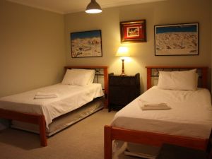 Eelah - New South Wales Tourism  0