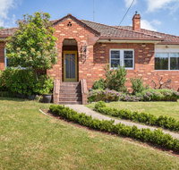 The Yellow Door Guesthouse - New South Wales Tourism 