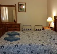 About Town Cottages - Blue Gum and Blue Bush Cottages