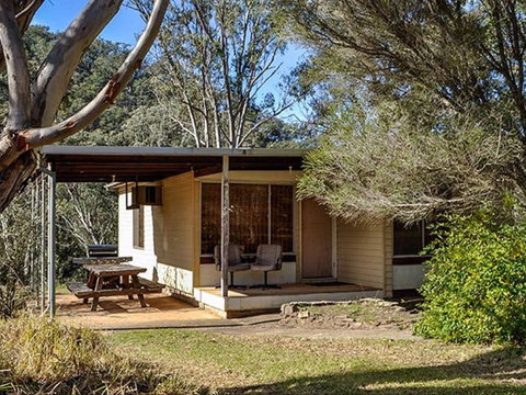 Capertee Cottage - New South Wales Tourism  0