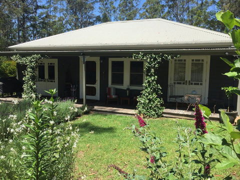 Lemon Tree Cottage - New South Wales Tourism  0