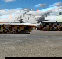 Royal Hotel Dalton - New South Wales Tourism 
