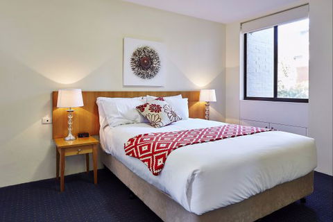 Manuka Park Apartments - New South Wales Tourism  4