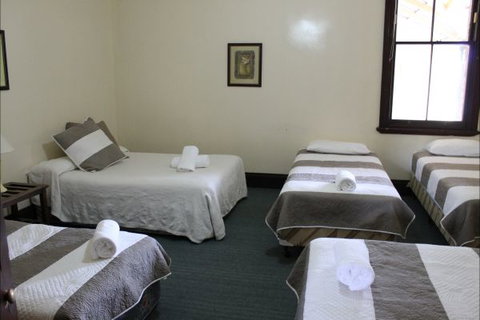 Neath Hotel - New South Wales Tourism  5