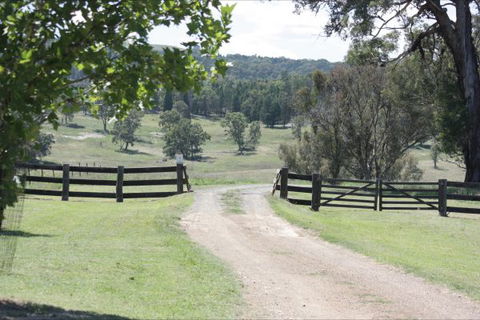 Old Bara Farmstay - New South Wales Tourism  9