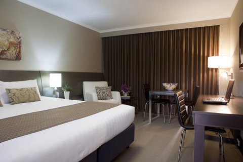 Pavilion On Northbourne - New South Wales Tourism  1