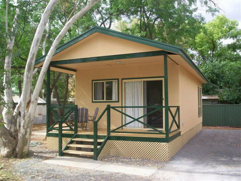 Stuart Caravan And Cabin Tourist Park - New South Wales Tourism  0