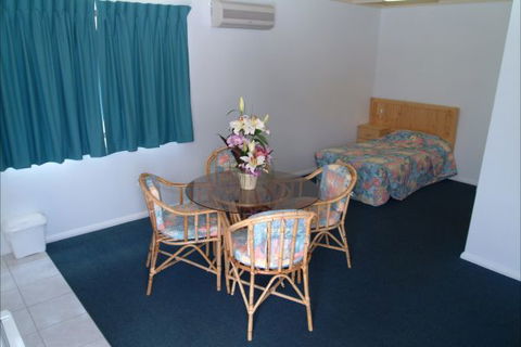Sundown Motel Resort - New South Wales Tourism  4