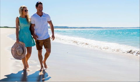 Swansea Hotel - New South Wales Tourism  1