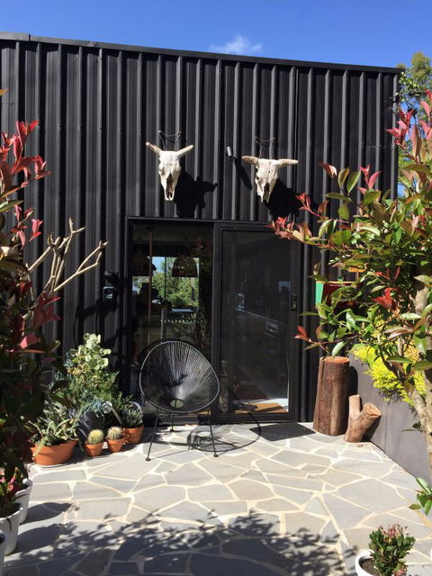 The Elk - New South Wales Tourism  0