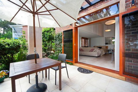 The Circle Retreat Studio - New South Wales Tourism  0