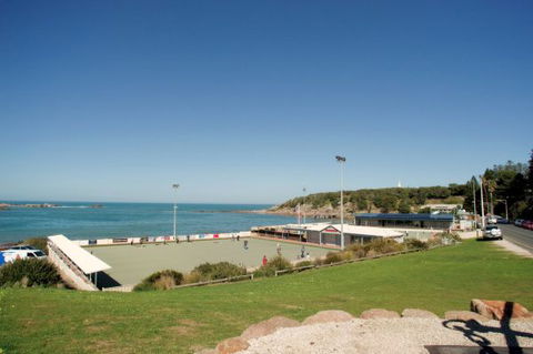 The Dolphins 1 - New South Wales Tourism  2