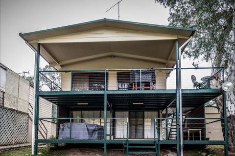 River Shack Rentals - Living The Dream - New South Wales Tourism  2