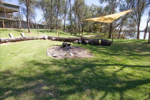 River Shack Rentals - Living The Dream - New South Wales Tourism  109