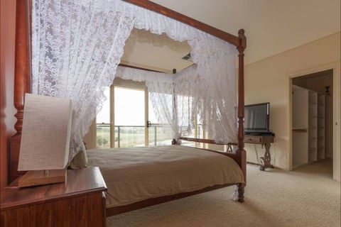 River Shack Rentals - Living The Dream - New South Wales Tourism  32