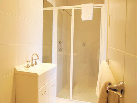Spalding Lodge Unit 16 - New South Wales Tourism  276