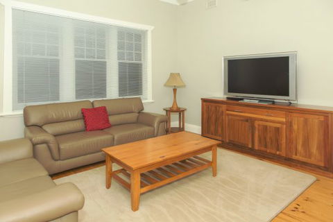 Spalding Lodge Unit 16 - New South Wales Tourism  86