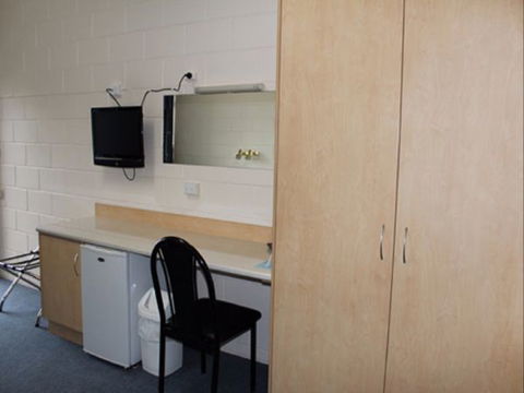 Spalding Lodge Unit 16 - New South Wales Tourism  77