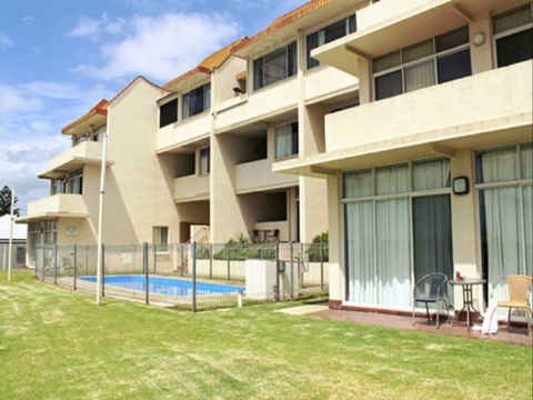 Spalding Lodge Unit 16 - New South Wales Tourism  0