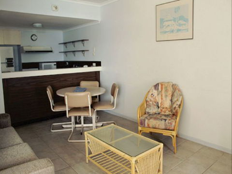 Spalding Lodge Unit 16 - New South Wales Tourism  1