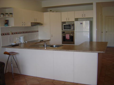 Spalding Lodge Unit 16 - New South Wales Tourism  180