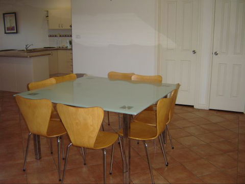 Spalding Lodge Unit 16 - New South Wales Tourism  181