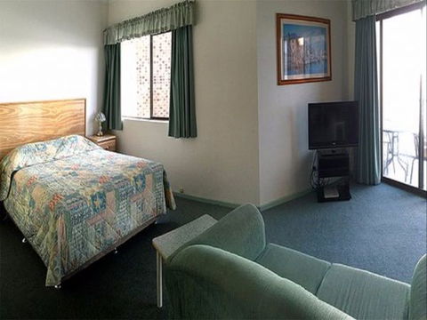 Spalding Lodge Unit 16 - New South Wales Tourism  166
