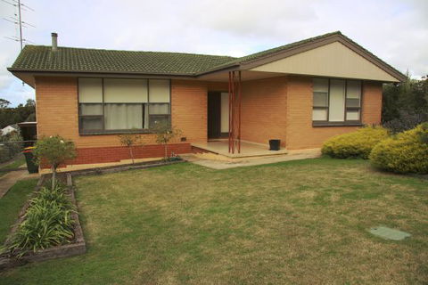 Spalding Lodge Unit 16 - New South Wales Tourism  189
