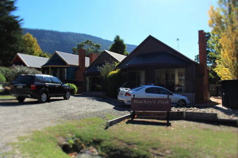 Mackey's Peak Villas - New South Wales Tourism  0