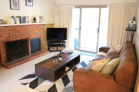 Mackey's Peak Villas - New South Wales Tourism  1