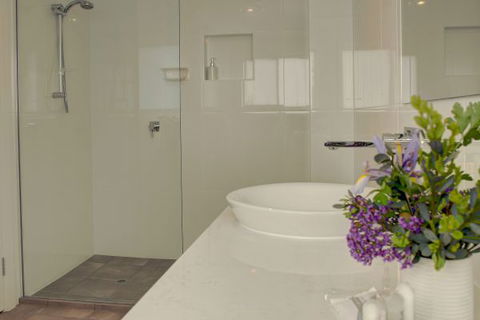 Spalding Lodge Unit 16 - New South Wales Tourism  229