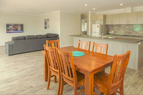 Spalding Lodge Unit 16 - New South Wales Tourism  10
