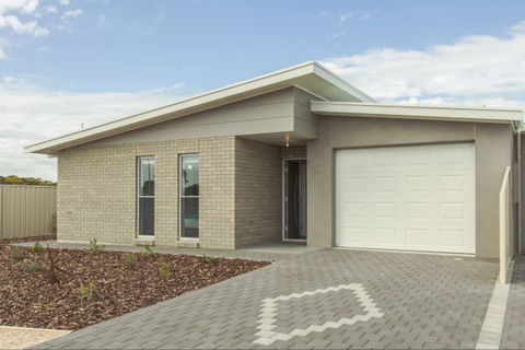 Spalding Lodge Unit 16 - New South Wales Tourism  15