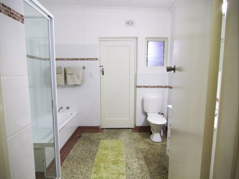 Spalding Lodge Unit 16 - New South Wales Tourism  133