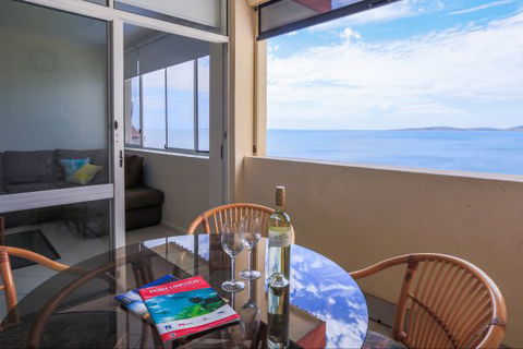 Spalding Lodge Unit 16 - New South Wales Tourism  169