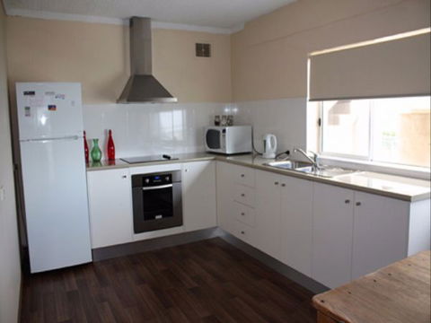 Spalding Lodge Unit 16 - New South Wales Tourism  288