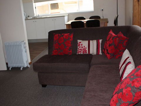 Spalding Lodge Unit 16 - New South Wales Tourism  290