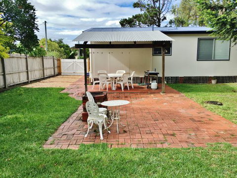 Summer Retreat - New South Wales Tourism  1