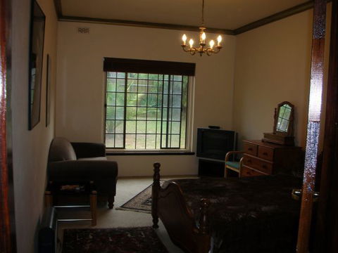 Spalding Lodge Unit 16 - New South Wales Tourism  281