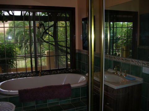 Spalding Lodge Unit 16 - New South Wales Tourism  283